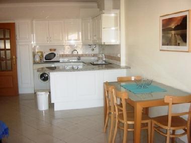 Chambre avec petit d�jeuner �/en/au Albufeira (Algarve)ou appartement ou maison de vacances