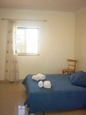 Chambre avec petit d�jeuner �/en/au Albufeira (Algarve)ou appartement ou maison de vacances