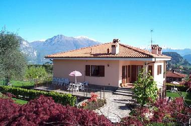 Maison de vacances �/en/au bellagio (Como)ou appartement ou maison de vacances
