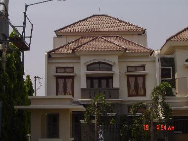 Maison de vacances �/en/au Surabaya (Jawa Timur (Djawa Timur))ou appartement ou maison de vacances