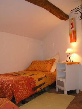 Maison de vacances �/en/au Roujan (H�rault)ou appartement ou maison de vacances