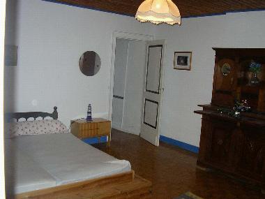 Maison de vacances �/en/au Cours de Mons�gur (Gironde)ou appartement ou maison de vacances