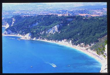Appartement de vacances �/en/au Sirolo (Ancona)ou appartement ou maison de vacances