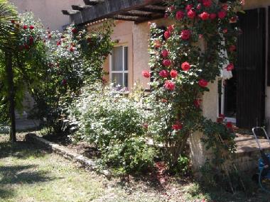 Maison de vacances �/en/au Le Tholonet (Bouches-du-Rh�ne)ou appartement ou maison de vacances