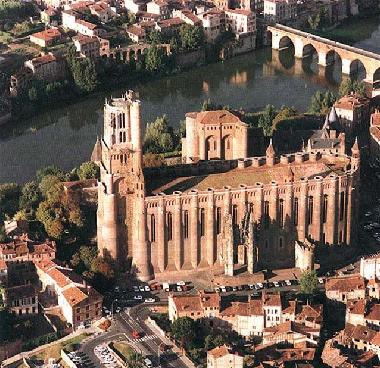 Maison de vacances �/en/au Cambounes (Tarn)ou appartement ou maison de vacances