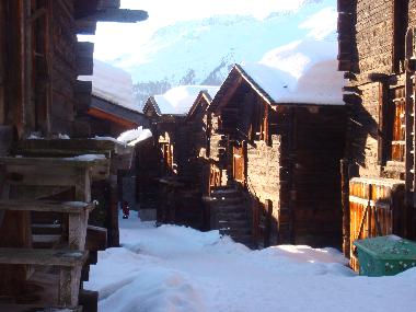 Chalet �/en/au Bellwald  (Goms)ou appartement ou maison de vacances