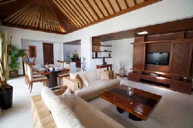 Maison de vacances �/en/au Sanur (Bali)ou appartement ou maison de vacances