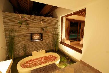 Maison de vacances �/en/au Sanur (Bali)ou appartement ou maison de vacances