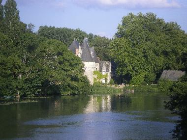 Maison de vacances �/en/au Cre Sur Loire (Sarthe)ou appartement ou maison de vacances