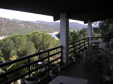 Maison de vacances �/en/au SAN MARTIN DE VALDEIGLESIAS (Madrid)ou appartement ou maison de vacances