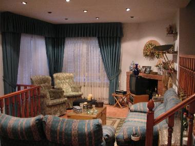 Maison de vacances �/en/au SAN MARTIN DE VALDEIGLESIAS (Madrid)ou appartement ou maison de vacances