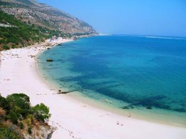Maison de vacances �/en/au Azeitao (Pen�nsula de Set�bal)ou appartement ou maison de vacances
