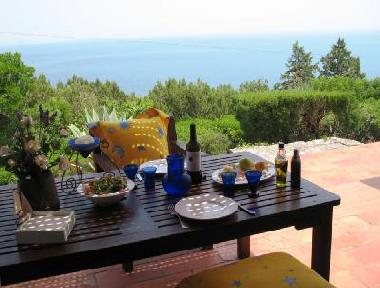 Maison de vacances �/en/au Azeitao (Pen�nsula de Set�bal)ou appartement ou maison de vacances