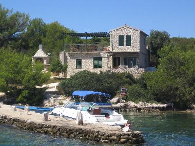 Maison de vacances �/en/au Zizanj (Zadarska)ou appartement ou maison de vacances