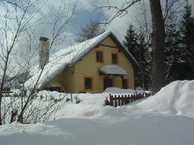 Maison de vacances �/en/au Zacler (Kralovehradecky Kraj)ou appartement ou maison de vacances
