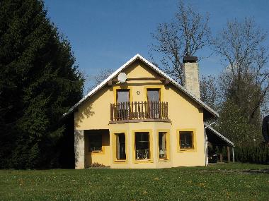 Maison de vacances �/en/au Zacler (Kralovehradecky Kraj)ou appartement ou maison de vacances