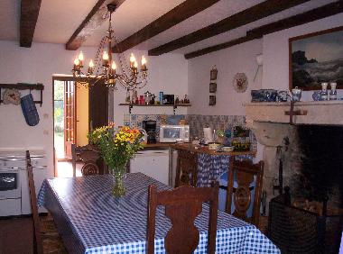 Maison de vacances �/en/au Reffannes (Deux-S�vres)ou appartement ou maison de vacances