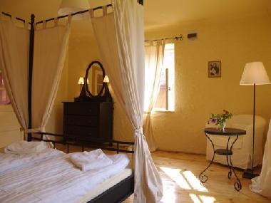 Chambre avec petit d�jeuner �/en/au Cund / Bahnea (Mures)ou appartement ou maison de vacances