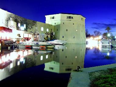 Maison de vacances �/en/au St.Tropez, Port Grimaud (Var)ou appartement ou maison de vacances