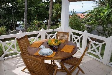 Maison de vacances �/en/au au cap (Anse Royale)ou appartement ou maison de vacances
