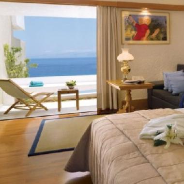 H�tel �/en/au Port Elounda (Lasithi)ou appartement ou maison de vacances