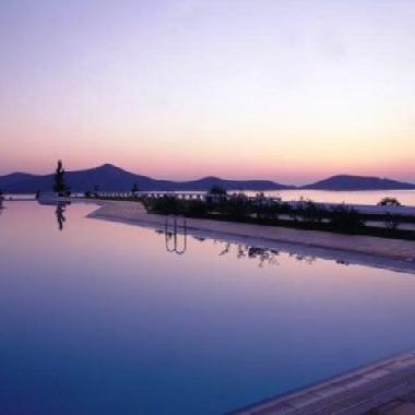 H�tel �/en/au Port Elounda (Lasithi)ou appartement ou maison de vacances