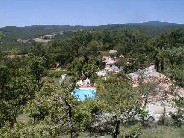 Maison de vacances �/en/au Oppedette (Alpes-de-Haute-Provence)ou appartement ou maison de vacances