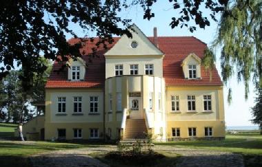 Bateau �/en/au Neuenkirchen auf R�gen (Ostsee-Inseln)ou appartement ou maison de vacances