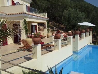 Maison de vacances �/en/au Perigiali (Lefkada)ou appartement ou maison de vacances