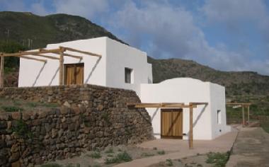Maison de vacances �/en/au Pantelleria (Trapani)ou appartement ou maison de vacances