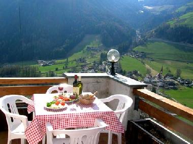 S�dtiroler snack avec vue - Pension Mairhof