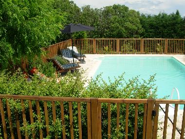 Chambre avec petit d�jeuner �/en/au Coustellet (Vaucluse) ou des locations de vacances 