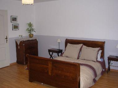 Chambre avec petit d�jeuner �/en/au Coustellet (Vaucluse) ou des locations de vacances 