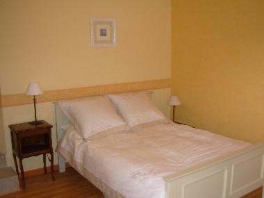 Chambre avec petit d�jeuner �/en/au Coustellet (Vaucluse) ou des locations de vacances 