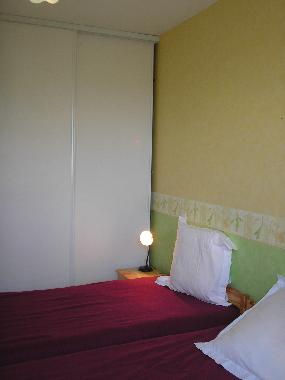 Maison de vacances �/en/au Nevian (Aude)ou appartement ou maison de vacances