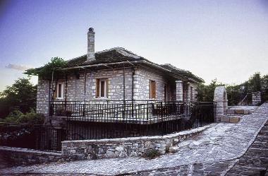 Maison de vacances �/en/au elafotopos (Ioannina)ou appartement ou maison de vacances