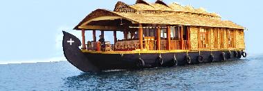 Bateau �/en/au KOTTAYAM (Kerala)ou appartement ou maison de vacances