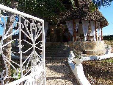 Chambre avec petit d�jeuner �/en/au Diani (Coast)ou appartement ou maison de vacances