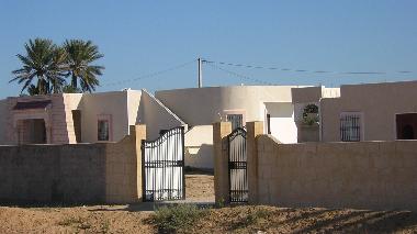 Maison de vacances �/en/au DJERBA (Madanin)ou appartement ou maison de vacances
