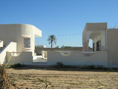 Maison de vacances �/en/au DJERBA (Madanin)ou appartement ou maison de vacances