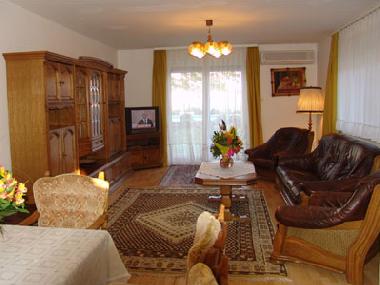 Maison de vacances �/en/au Siofok (Somogy)ou appartement ou maison de vacances