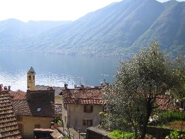 Maison de vacances �/en/au Colonno (Como)ou appartement ou maison de vacances
