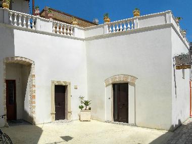 Chambre avec petit d�jeuner �/en/au leverano (Lecce)ou appartement ou maison de vacances