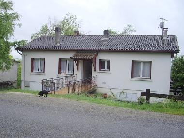 Maison de vacances �/en/au Lafran�aise (Tarn-et-Garonne)ou appartement ou maison de vacances