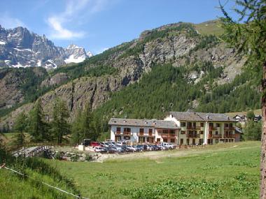 Appartement de vacances �/en/au valtournenche (Valle d'Aosta/Vall�e d'Aoste)ou appartement ou maison de vacances