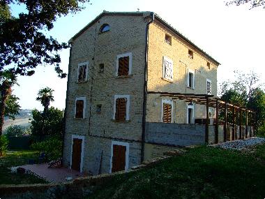 Maison de vacances �/en/au Varano  (Ancona)ou appartement ou maison de vacances