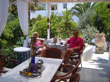 Bateau �/en/au  (Achaia)ou appartement ou maison de vacances