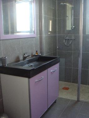 Maison de vacances �/en/au biot (Alpes-Maritimes)ou appartement ou maison de vacances