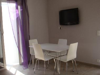 Maison de vacances �/en/au biot (Alpes-Maritimes)ou appartement ou maison de vacances