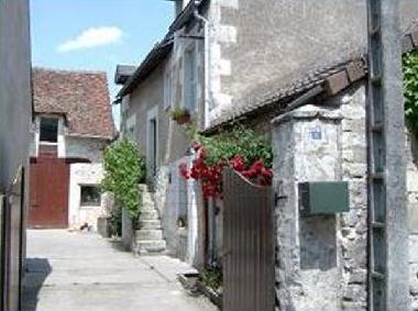 Maison de vacances �/en/au Barrou (Centre)ou appartement ou maison de vacances